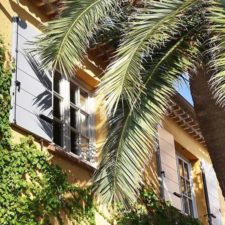 酒店 La Bastide Du Port - De Charme 4*