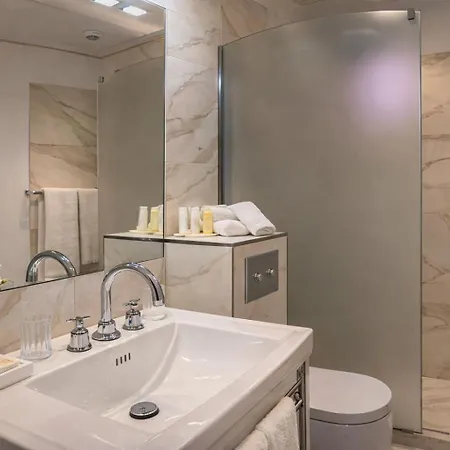 La Bastide Du Port - De Charme 4* 圣特罗佩