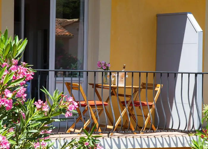 La Bastide Du Port - De Charme Hotel Saint-Tropez