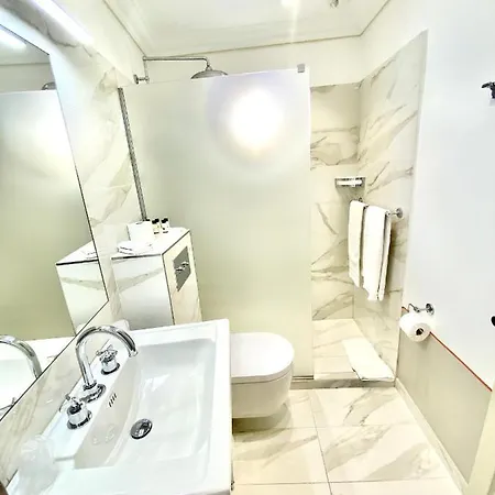 Hotel La Bastide Du Port - De Charme 4*