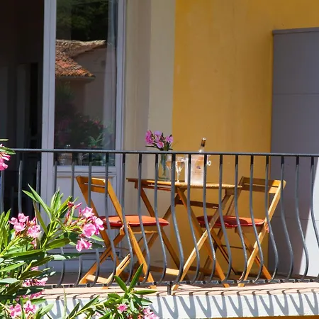 La Bastide Du Port - De Charme Hotel Saint-Tropez