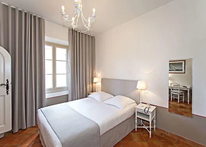 La Bastide Du Port - De Charme Szálloda 4*