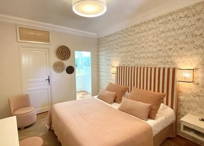 La Bastide Du Port - De Charme Szálloda Saint-Tropez