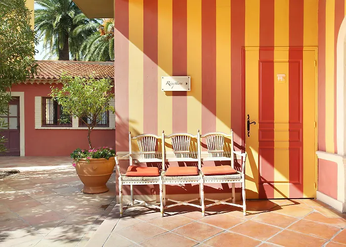 Hotel La Bastide Du Port - De Charme 4*
