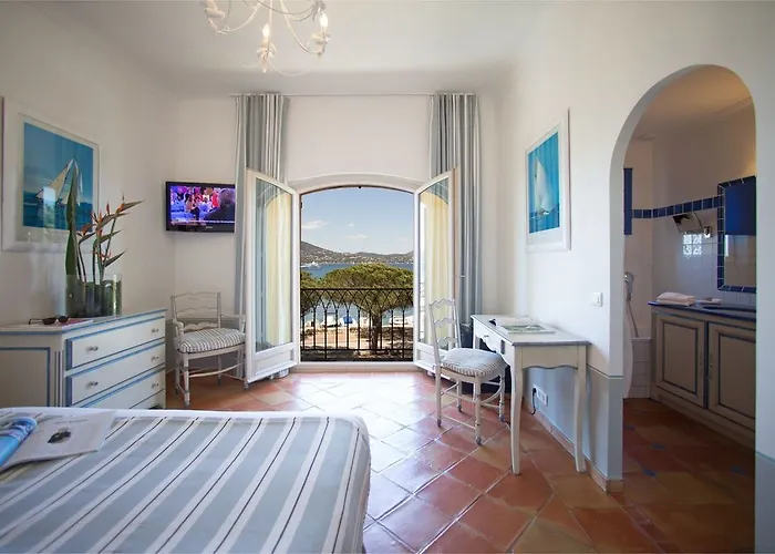 Szálloda La Bastide Du Port - De Charme Saint-Tropez